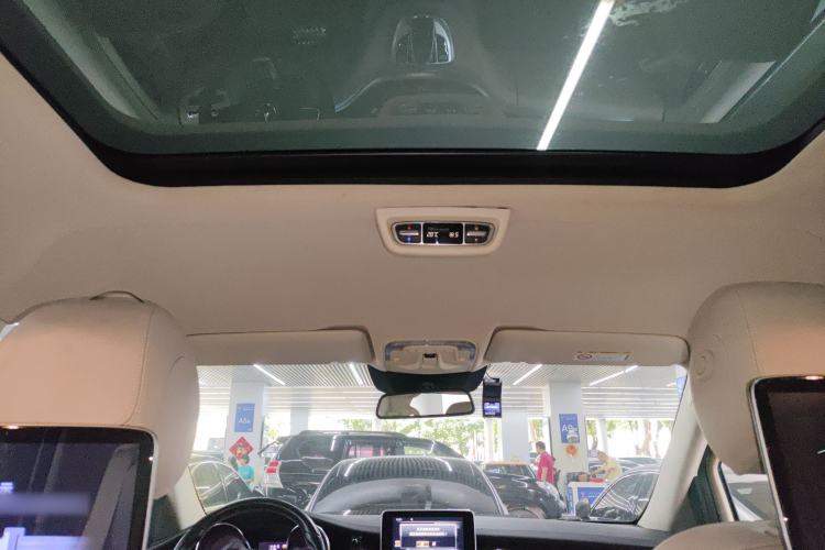 Used Mercedes-Benz V-Class 2016 V 260 Prestige Edition
