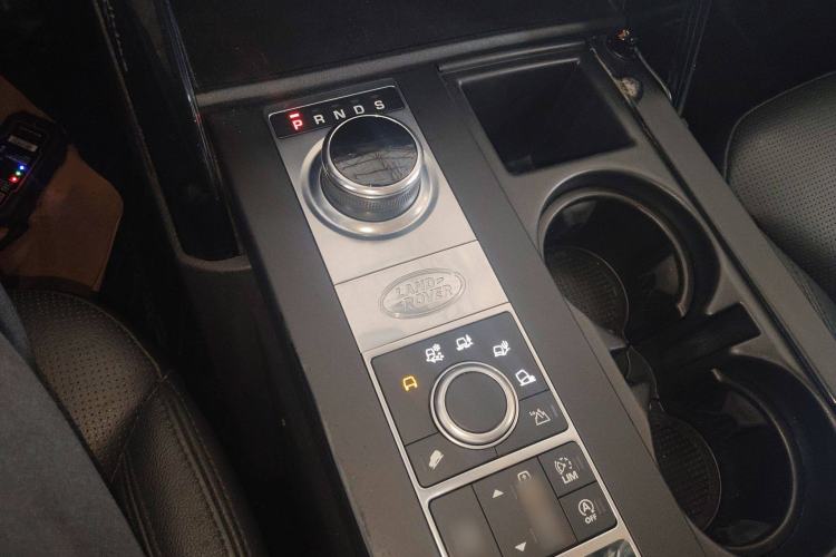 Used Land Rover Discovery 2017 3.0 SC V6 S
