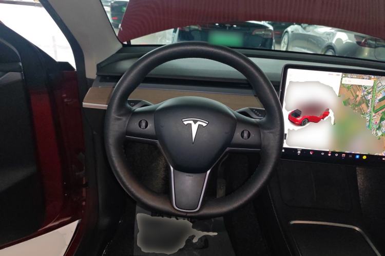 Used Tesla Model Y 2021 Long-Range All-Wheel-Drive Version
