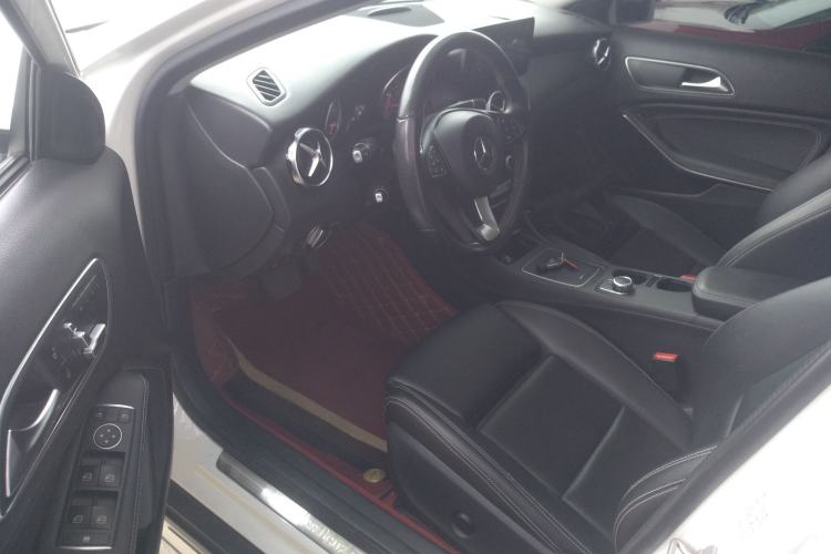 Used Mercedes-Benz GLA 2017 GLA 200 Sport Edition
