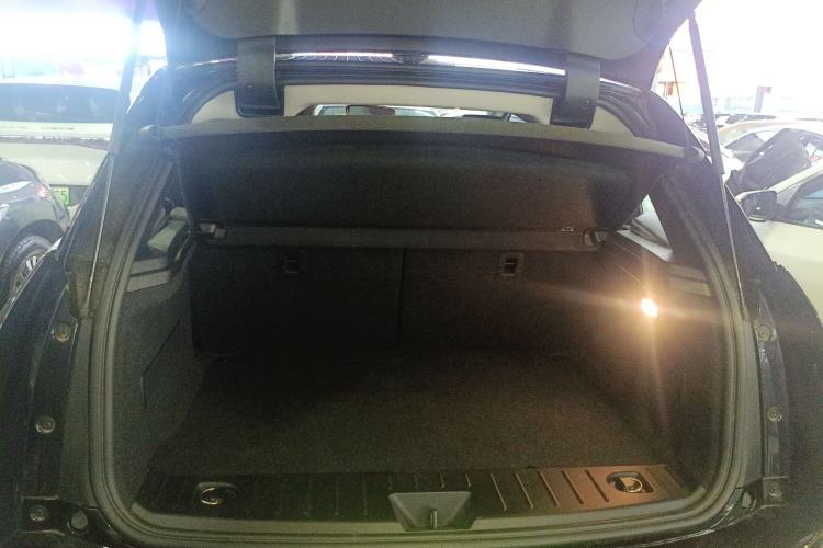 Used BMW i3 2018 Luxury Model Trunk