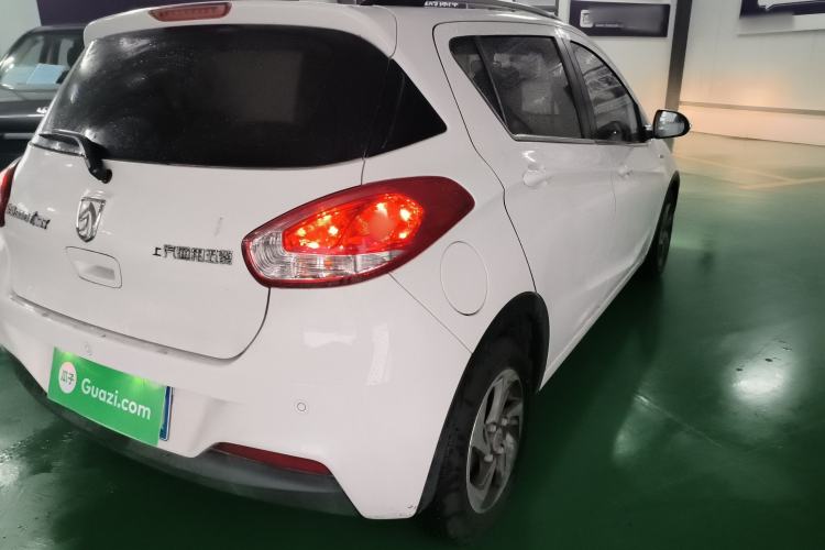 Used Baojun 310 2017 1.5L Automatic Luxury Model Exterior 3