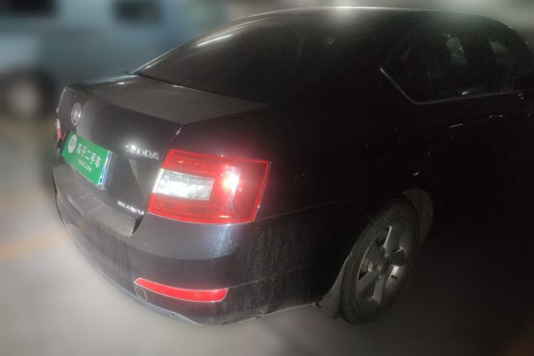 Used Skoda Octavia 2015 1.6L Manual Yijie Edition