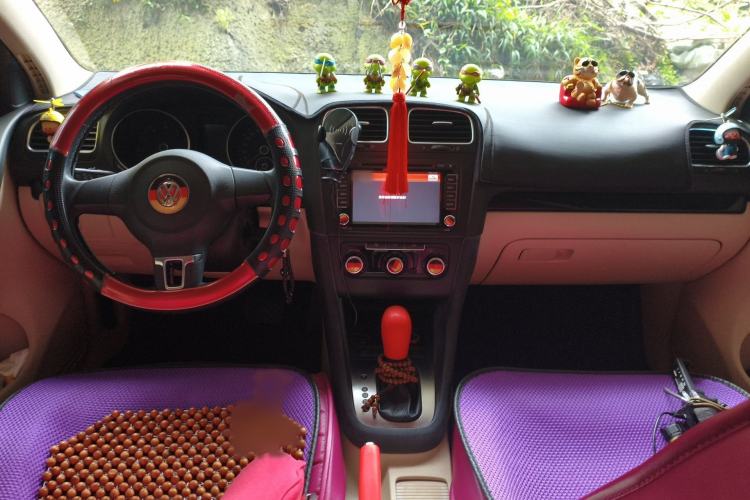 Used Volkswagen Golf 2012 1.4 TSI Automatic Comfort Edition Interior 2