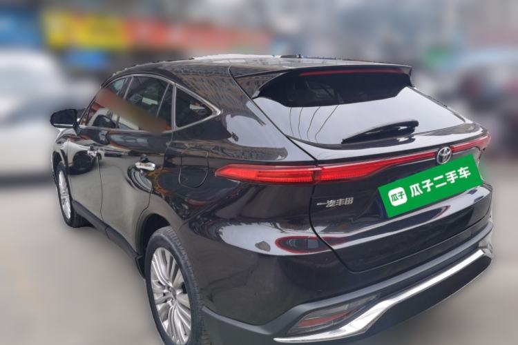 Used Toyota Harrier 2022 2.0L CVT Two-Wheel Drive Deluxe Edition