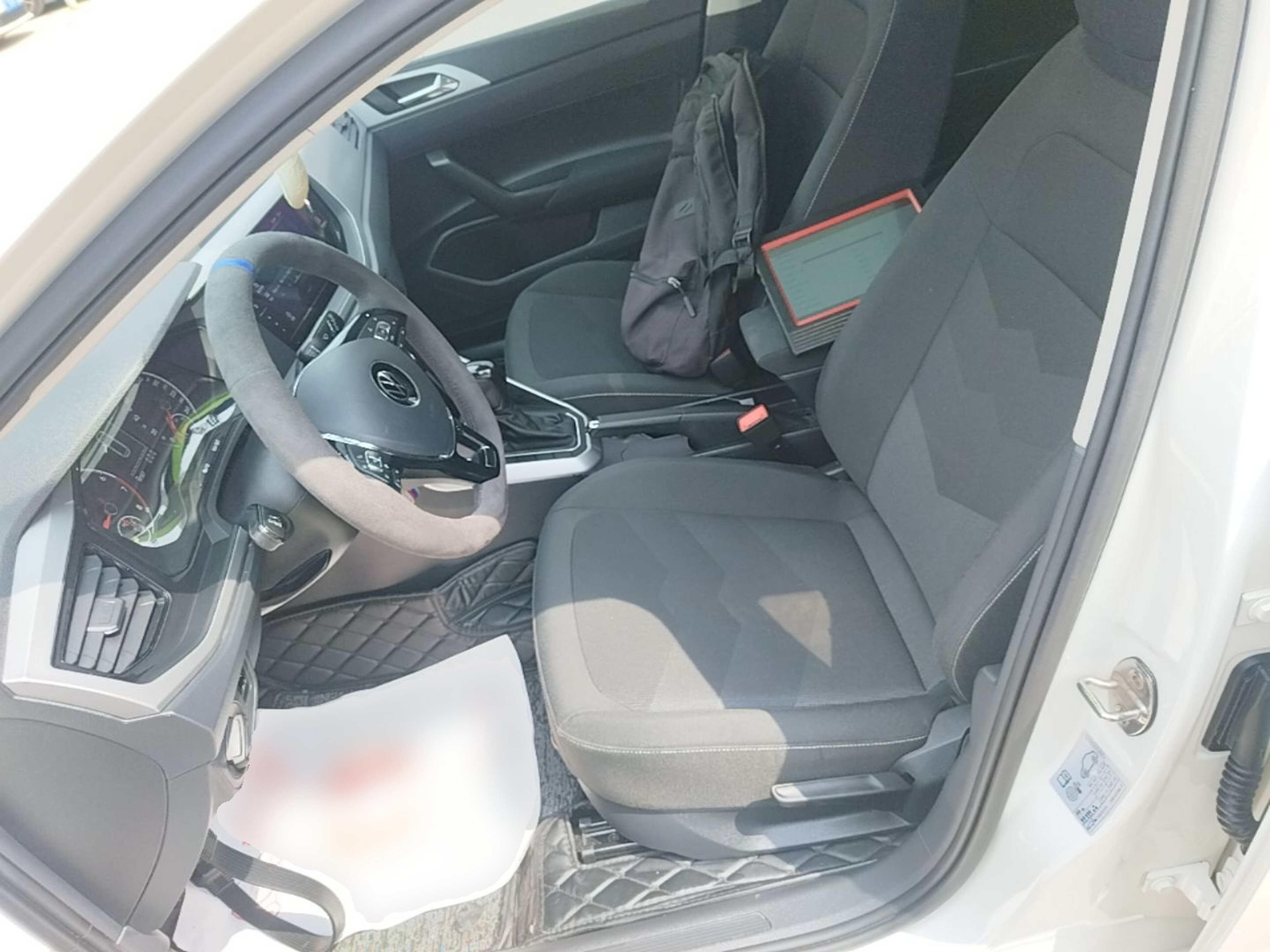 Interior delantero