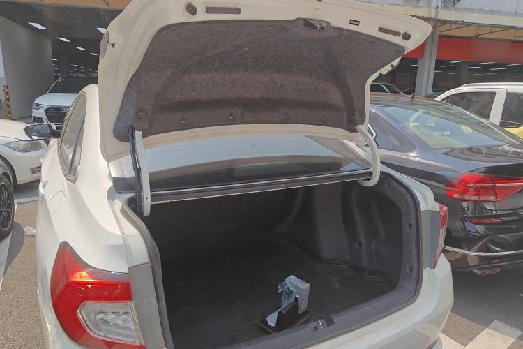 Used Honda Crider 2019 180 Turbo CVT Luxury Edition China VI Emission Standard Trunk