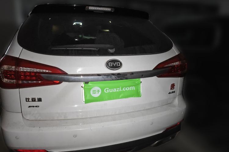 Used BYD Tang New Energy 2015 2.0T Four-Wheel Drive Prestige Version
