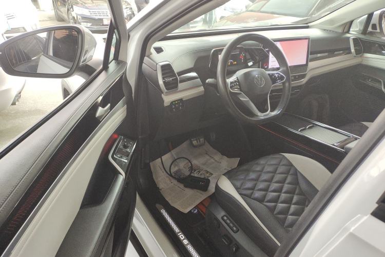 Used Volkswagen ID.6 CROZZ 2021 Long-Range PURE+ Edition