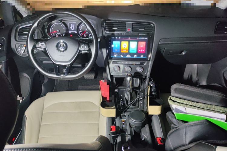 Used Volkswagen Golf 2017 230TSI Automatic Luxury Million-Vehicle Commemorative Edition