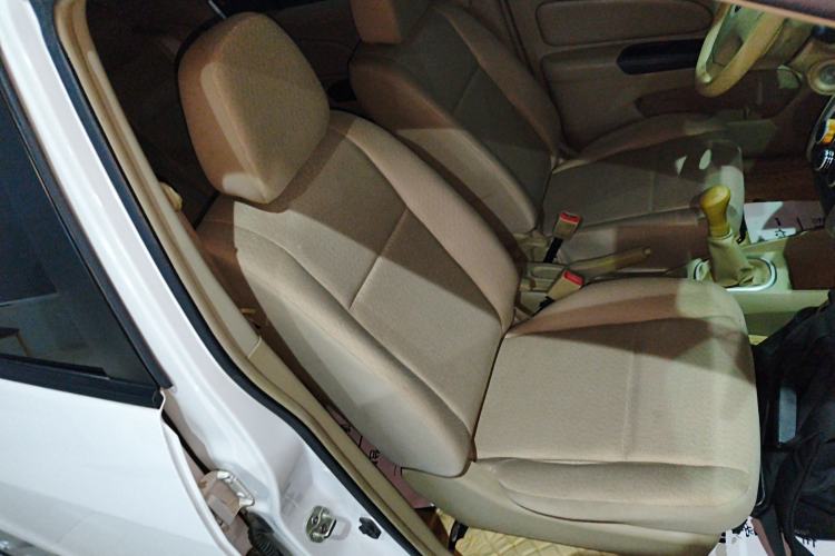 Used Venucia D50 2014 1.6L Manual Splendid Edition