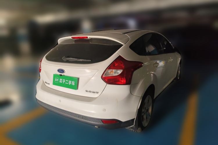 Used Ford Focus 2012 Hatchback 1.6L Manual Fashion Edition Rear Right 45 Deg