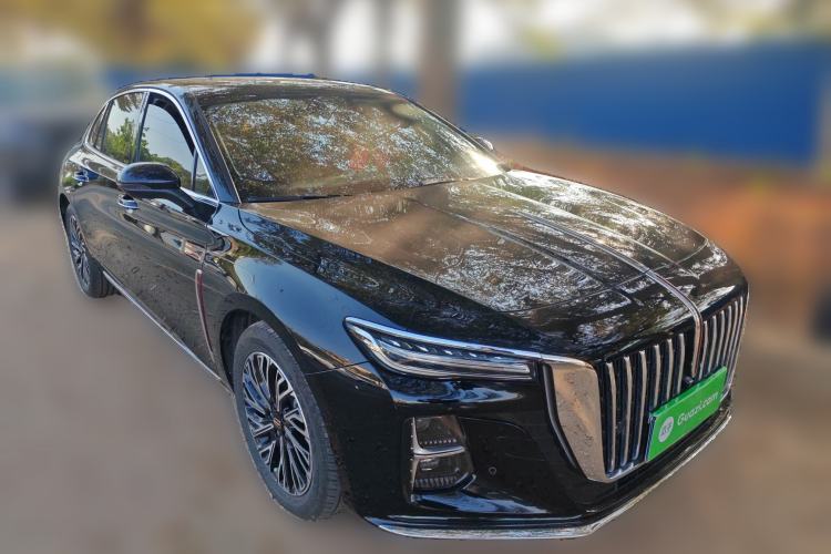 Used Hongqi H5 2025 2.0T Automatic Flag Edition – 500 000 Units Commemorative Version
