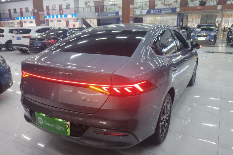 Used BYD Qin PLUS 2024 Honor Edition EV 420KM Leading Model
