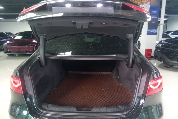 Used Jaguar XFL 2024 2.0T P250 Two-Wheel Drive Prestige Luxury Edition