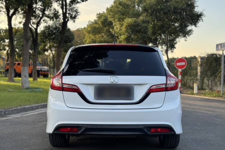 Used Honda Jade 2016 1.8L Automatic Comfort Elite Version 5 Seats Exterior 5