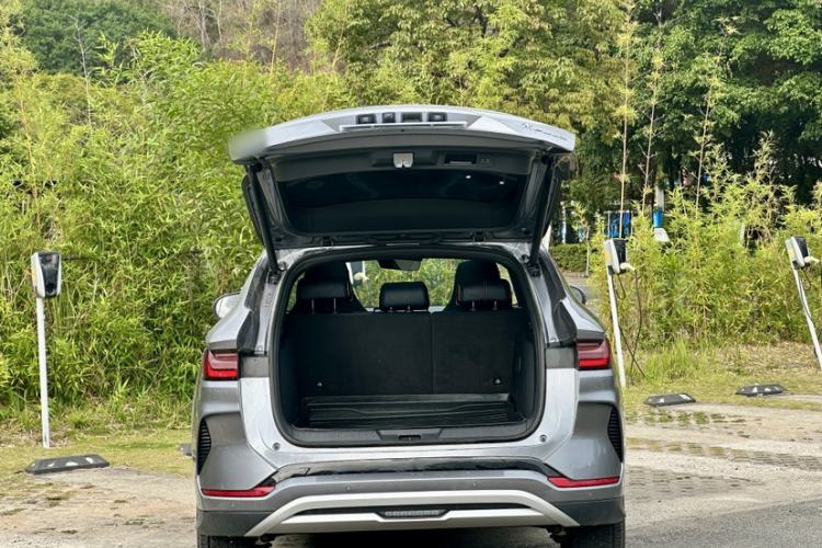 Used BYD Song PLUS New Energy 2023 Champion Edition DM-i 110KM Flagship PLUS Exterior 6