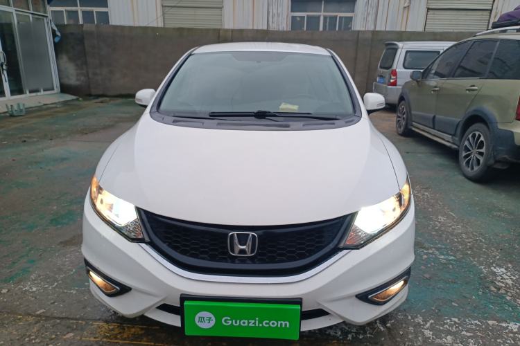Used Honda Jade 2013 1.8L automatic Comfort version 5 seats Front