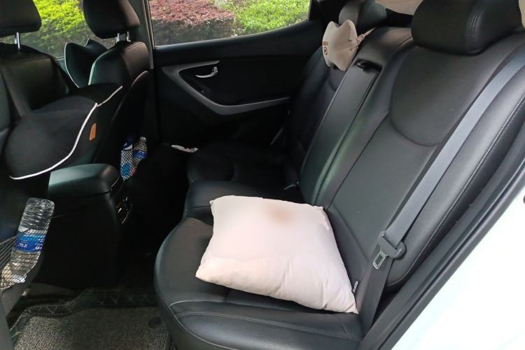 Used Hyundai Elantra (5th Generation / Langdong) 2015 1.6L Automatic Luxury Model Left Rear Seat