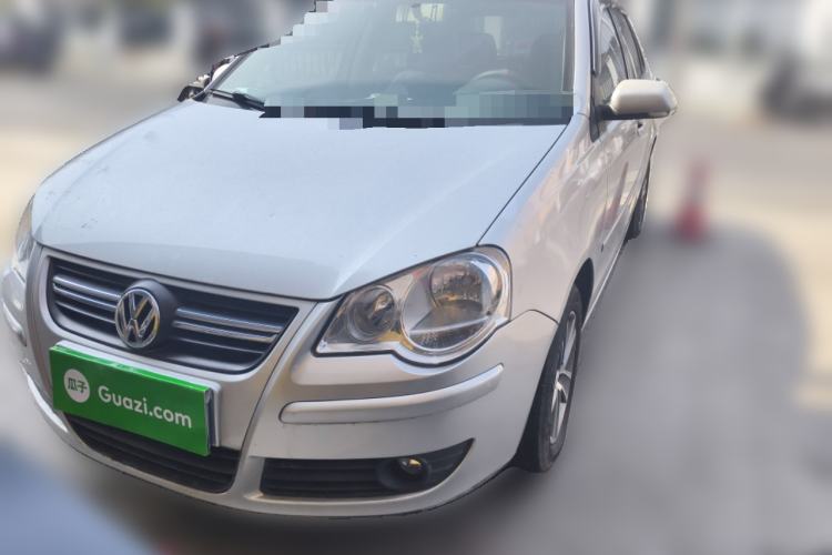 Used Volkswagen Polo 2007 Kica 1.4L Manual Fashion Edition