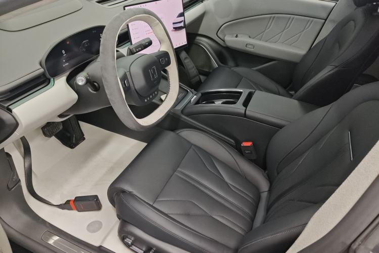 Used Zeekr 007 2025 Long-Range Rear-Wheel-Drive Intelligent Driving Version 100 kWh Left Front Seat