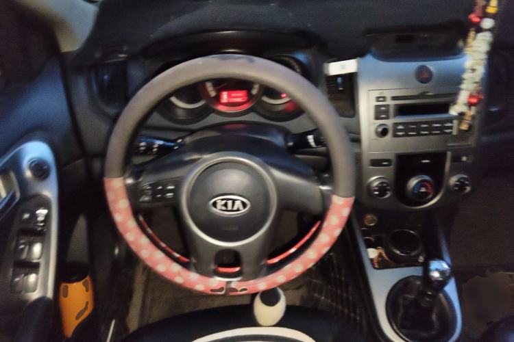 Used Kia Forte 2009 1.6L MT GLS
