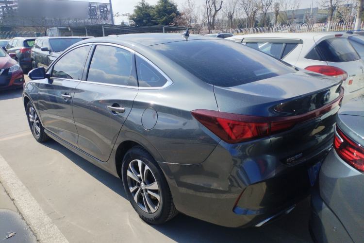 Used CHANGAN Eado 2023 Changan Edition PLUS Blue Whale NE 1.4T GDI DCT Prestige Version