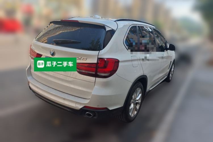 Used BMW X5 2014 xDrive35i Elegant Edition Rear Right 45 Deg