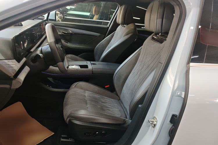 Used VOYAH PASSION 2023 Four-Wheel Drive Flagship Edition Left Front Seat