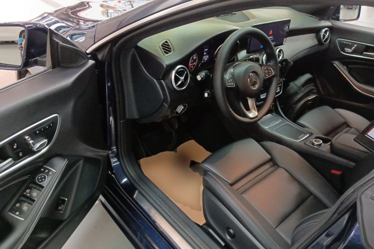 Used Mercedes-Benz CLA 2017 Facelifted CLA 200 Stylish Edition