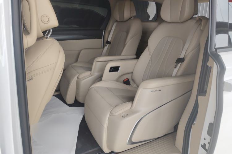 Used Buick GL8 New Energy 2025 Lu Shang Luxury Edition 7-Seater Left Rear Seat