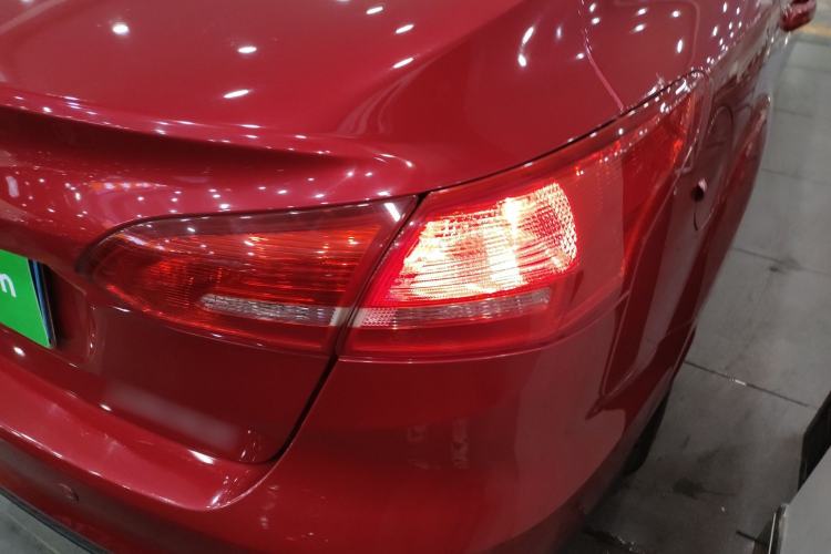 Used Ford Focus 2015 Sedan 1.6L Automatic Trend Model