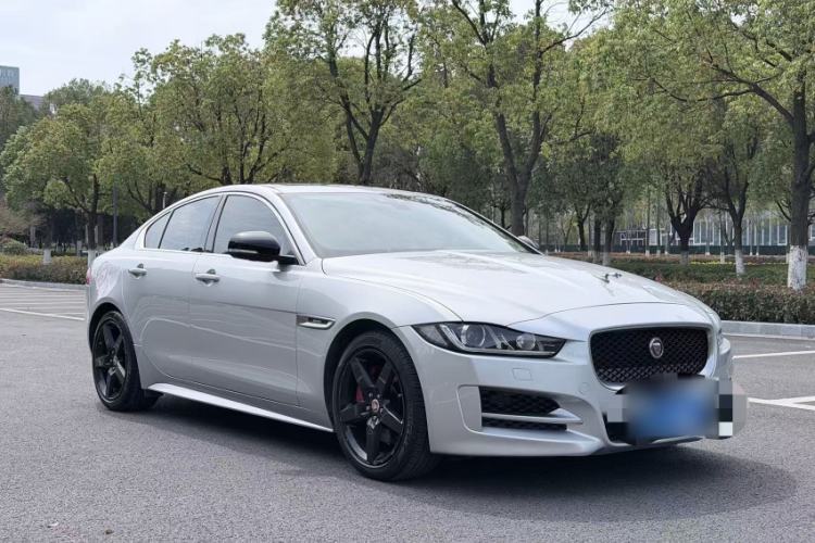 Used Jaguar XE 2017 2.0T 200 PS R-Sport