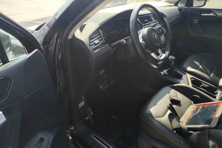 Used Volkswagen Tiguan L 2021 330TSI Automatic Two-Wheel Drive R-Line Enhanced Edition