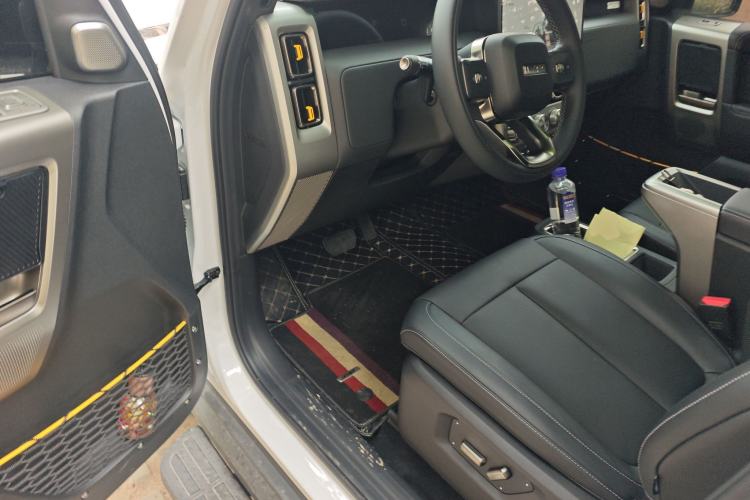 Used iCAR V23 2026 Model 401 Two-Wheel Drive Super Sports Edition Driver Seat