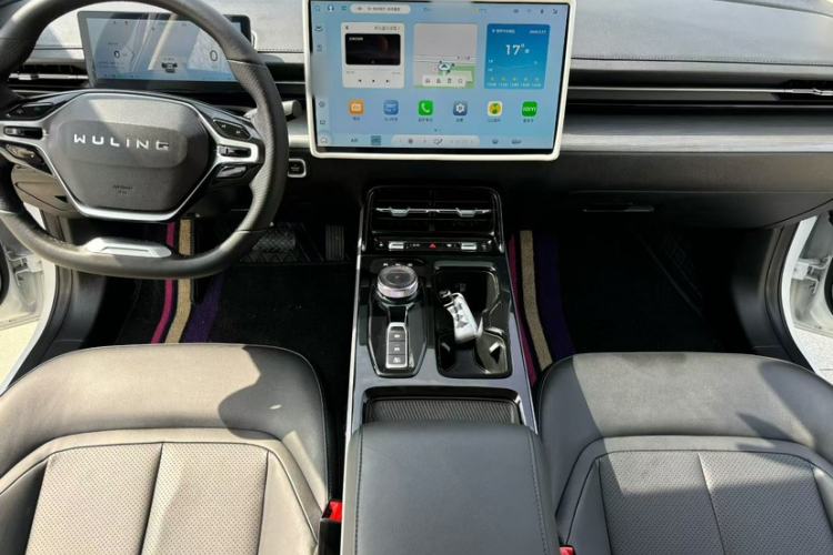 Used Wuling Xingguang 2023 150 Advanced Edition
