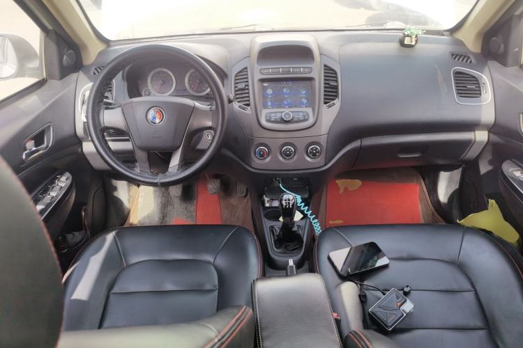 Used Geely Auto Diamond 2016 1.5L Manual Elite Version China IV Standard Center Console