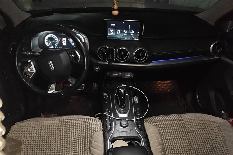 Used Wey VV6 2018 2.0T Two-Wheel-Drive Ultra-Luxury Version China V Standard