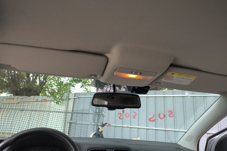 Used Volkswagen Polo 2014 1.4L Manual Fashion Edition Headliner