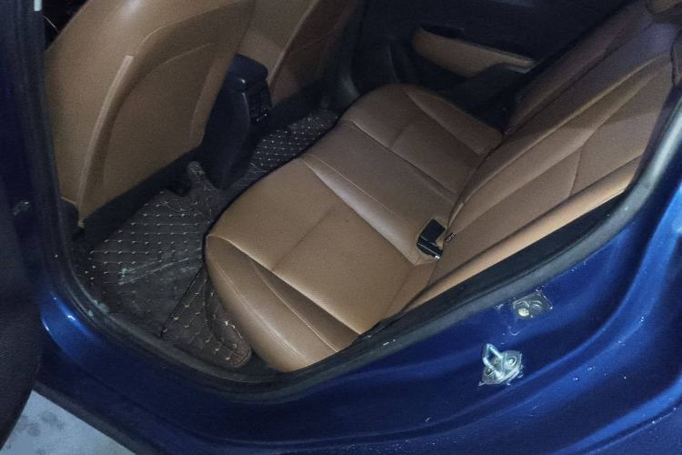 Used Kia KX Cross 2017 1.4L AT GLS