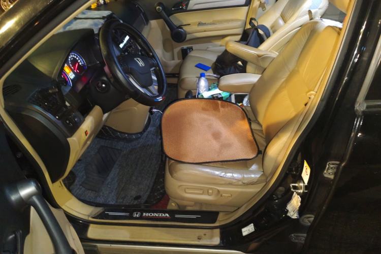 Used Honda CR-V 2010 2.4L automatic four-wheel drive luxury version Left Front Seat