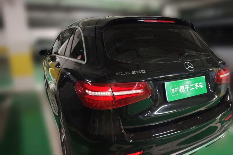 Used Mercedes-Benz GLC 2017 GLC 260 4MATIC Luxury Model Rear Left 45 Deg