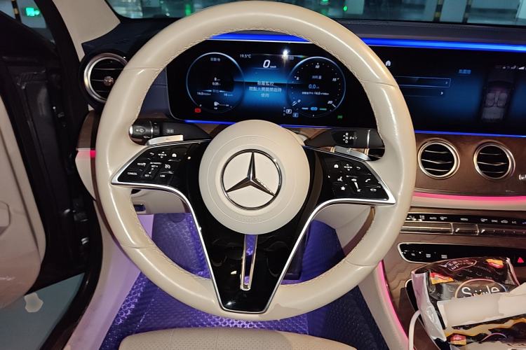 Used Mercedes-Benz E-Class 2021 E 260 L 4MATIC Steering Wheel