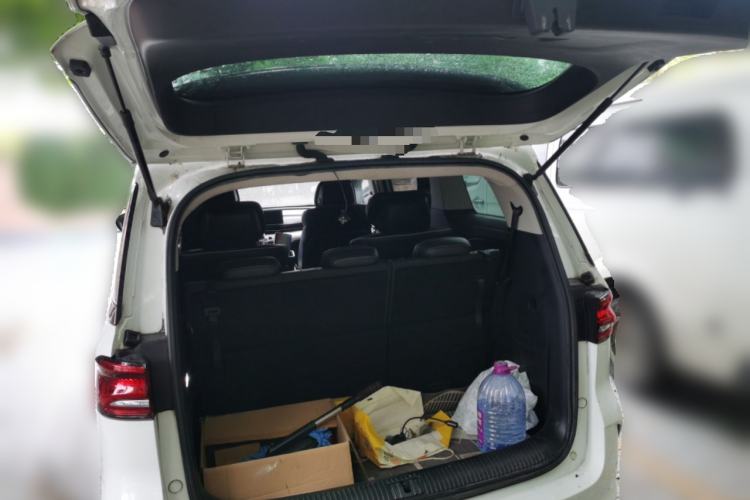 Used Roewe iMAX8 2021 400TGI Flagship Edition
