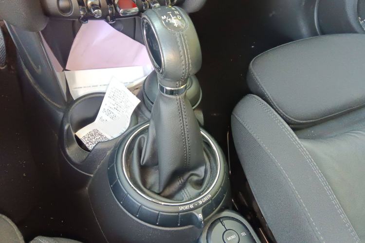 Used MINI MINI 2016 1.5T COOPER Five-Door Edition