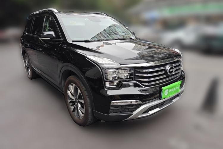 Used GAC Trumpchi GS8 2017 320T Two-Wheel Drive Luxury Smart Connectivity Version (7 Seats) Front Right 45 Deg