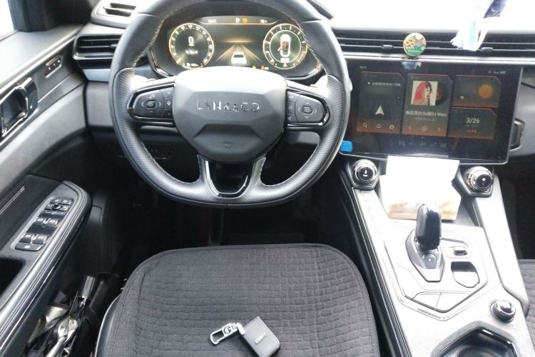 Used Lynk & Co 01 2021 2.0TD Four-Wheel Drive Hype-Halo Steering Wheel