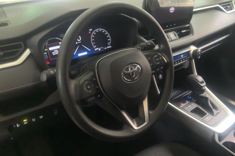 Used Toyota RAV4 2023 Dual-Motor 2.5L E-CVT Two-Wheel Drive Elite Edition Steering Wheel