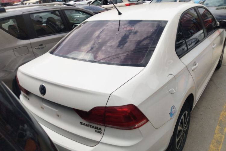 Used Volkswagen Santana 2016 1.6L Manual Fashion Edition
