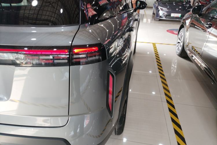 Used Chery Tiggo 7 C-DM 2025 1.5T 120KM Luxury Trim Right Rear Taillight